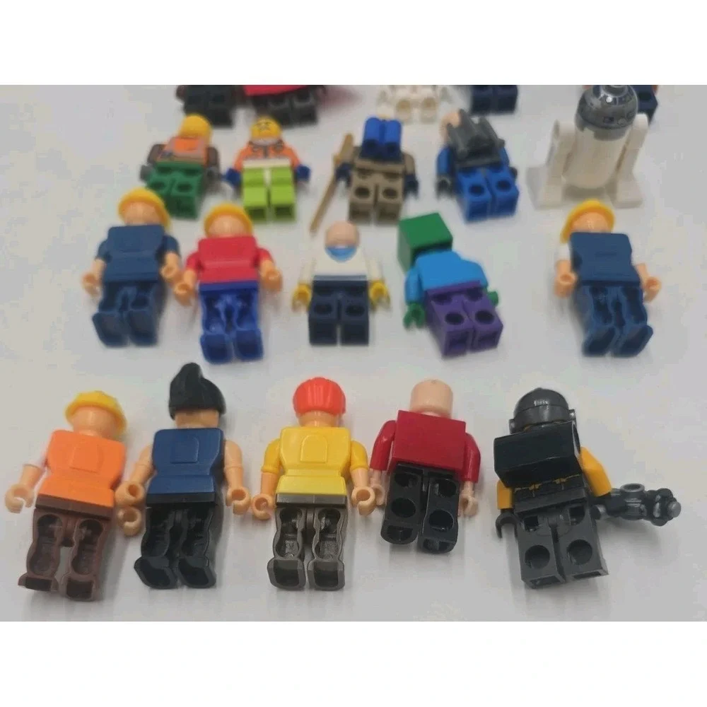 LEGO Minifigures Mixed 30 Batman Marvel Star Wars Minecraft City Figures R2-D2
